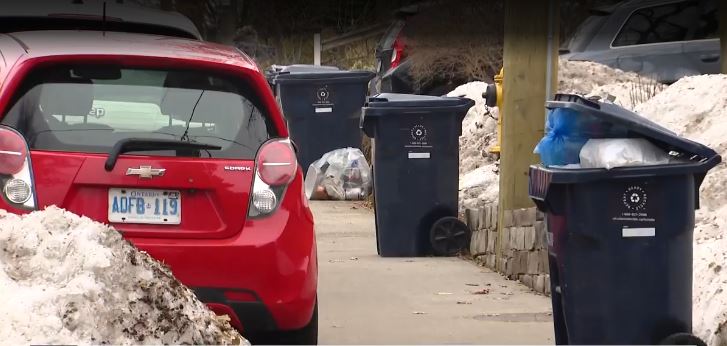 Recycling pick-up problems continue in Midtown neighbourhood Recycling pick-up problems continue in Midtown neighbourhood